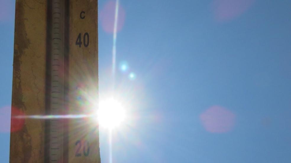 Calor intenso e baixa umidade mantêm alerta em Mato Grosso do Sul nesta semana