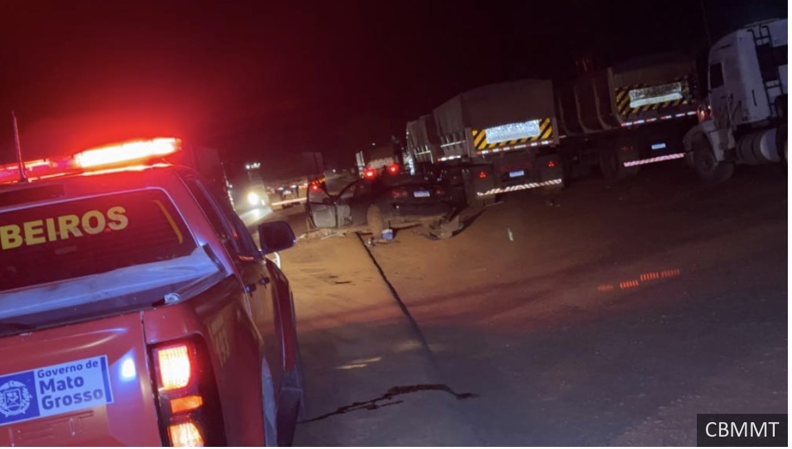 Colisão entre carro e caminhão deixa quatro pessoas feridas na BR-070