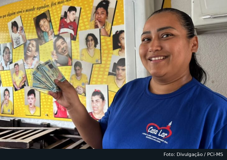 Pessoas com deficiência recebem nova identidade sem sair de casa de acolhimento